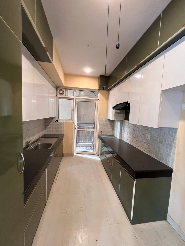 Kitchen, godrej-aria 2.5 Bedroom 1560 Sq.Ft. Apartment In Sector 79 Gurgaon 9047174