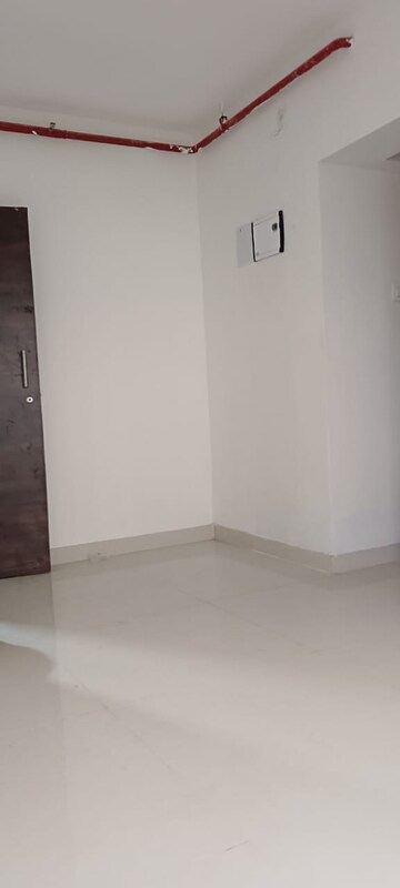 Room in 1 BHK Apartment at Tapovan CHS, Goregaon East – for Rent
