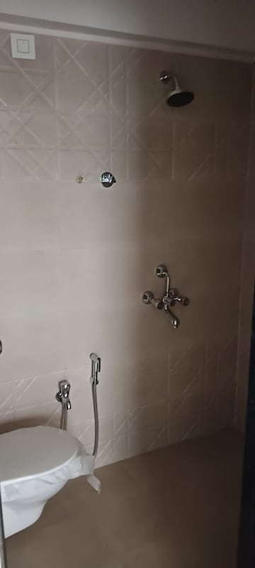 Bathroom in 1 BHK Apartment at Tapovan CHS, Goregaon East – for Rent