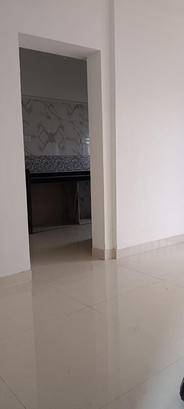 Room in 1 BHK Apartment at Tapovan CHS, Goregaon East – for Rent