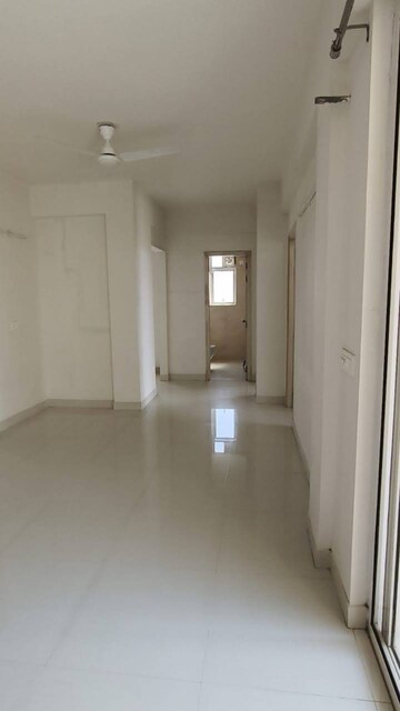 2 BHK Apartment For Rent in Godrej Aria, Sector 79