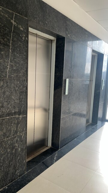  Office Space For Rent in Mayur Colony