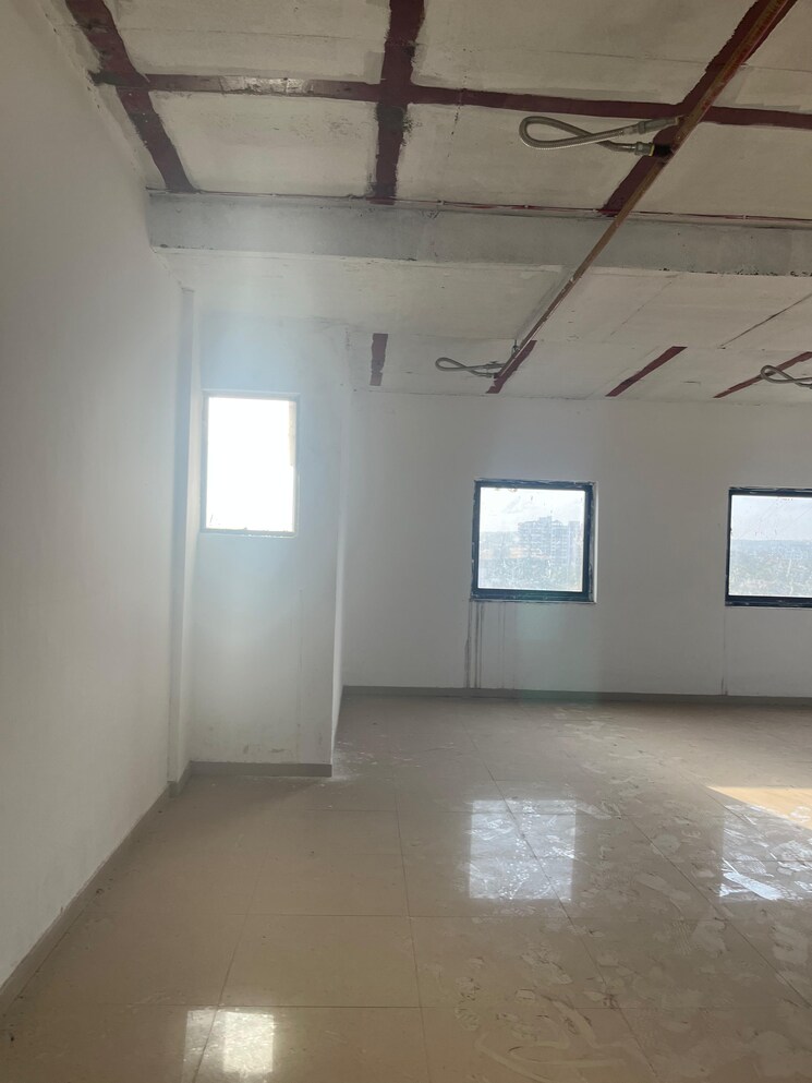 Room, mayur colony Commercial Office Space 2950 Sq.Ft. In Mayur Colony Pune 9047218
