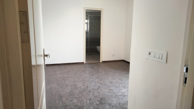 Room, pareena-the-elite-residences 3 Bedroom 1865 Sq.Ft. Apartment In Sector 99 Gurgaon 9047231