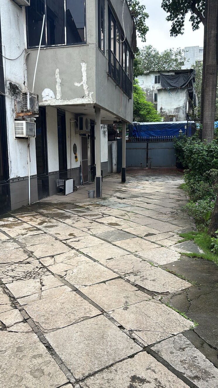 Exterior View, malad east 5 Bedroom 15000 Sq.Ft. Independent House In Malad East Mumbai 9047251