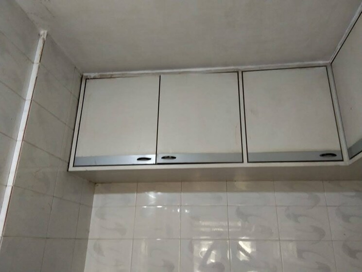 Other, dheeraj-uphar-chs-ltd- 1 Bedroom 500 Sq.Ft. Apartment In Malad East Mumbai 9047276