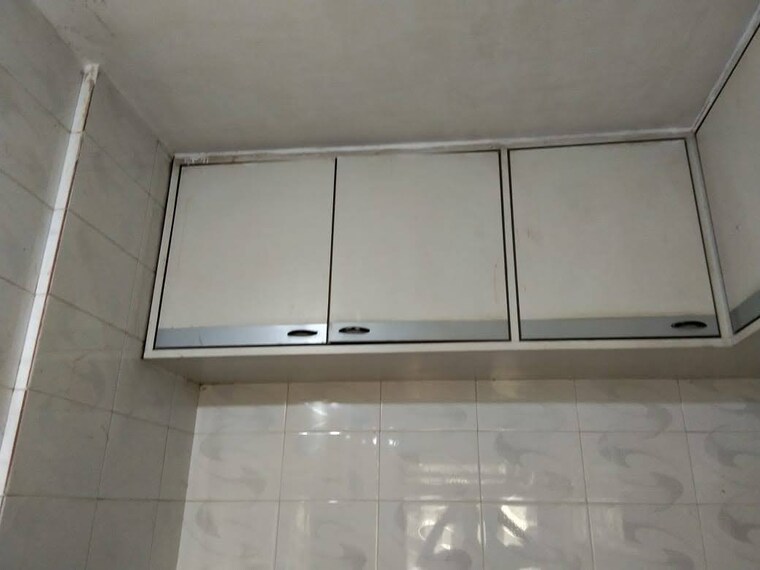 Other, dheeraj-uphar-chs-ltd 1 Bedroom 500 Sq.Ft. Apartment In Malad East Mumbai 9047276