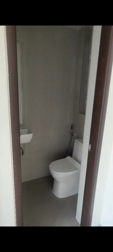 Bathroom in 1 BHK Apartment at Indiabulls One Indiabulls, Pokhran Road No Two – for Rent