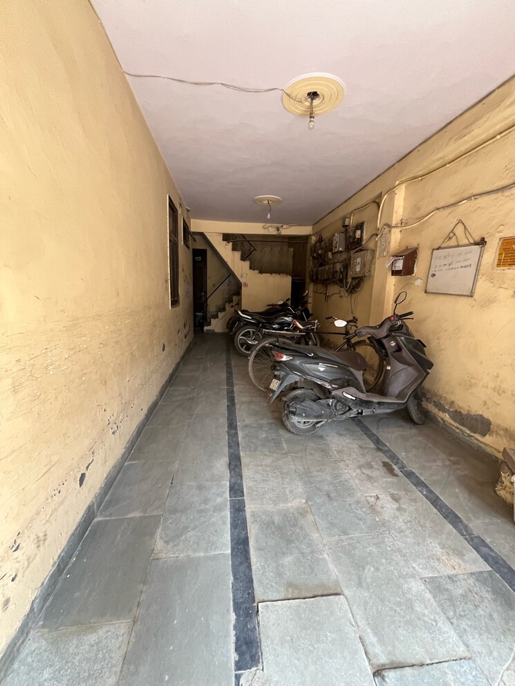  Parking, shalimar-apartments-shalimar-garden 1 Bedroom 680 Sq.Ft. Apartment In Shalimar Garden Ghaziabad 9047302