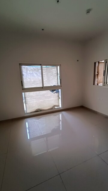 Room in 5 BHK Apartment at Sobha Nesara, Kothrud – for Sale