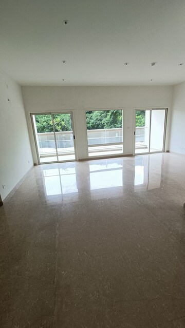 Room in 5 BHK Apartment at Sobha Nesara, Kothrud – for Sale