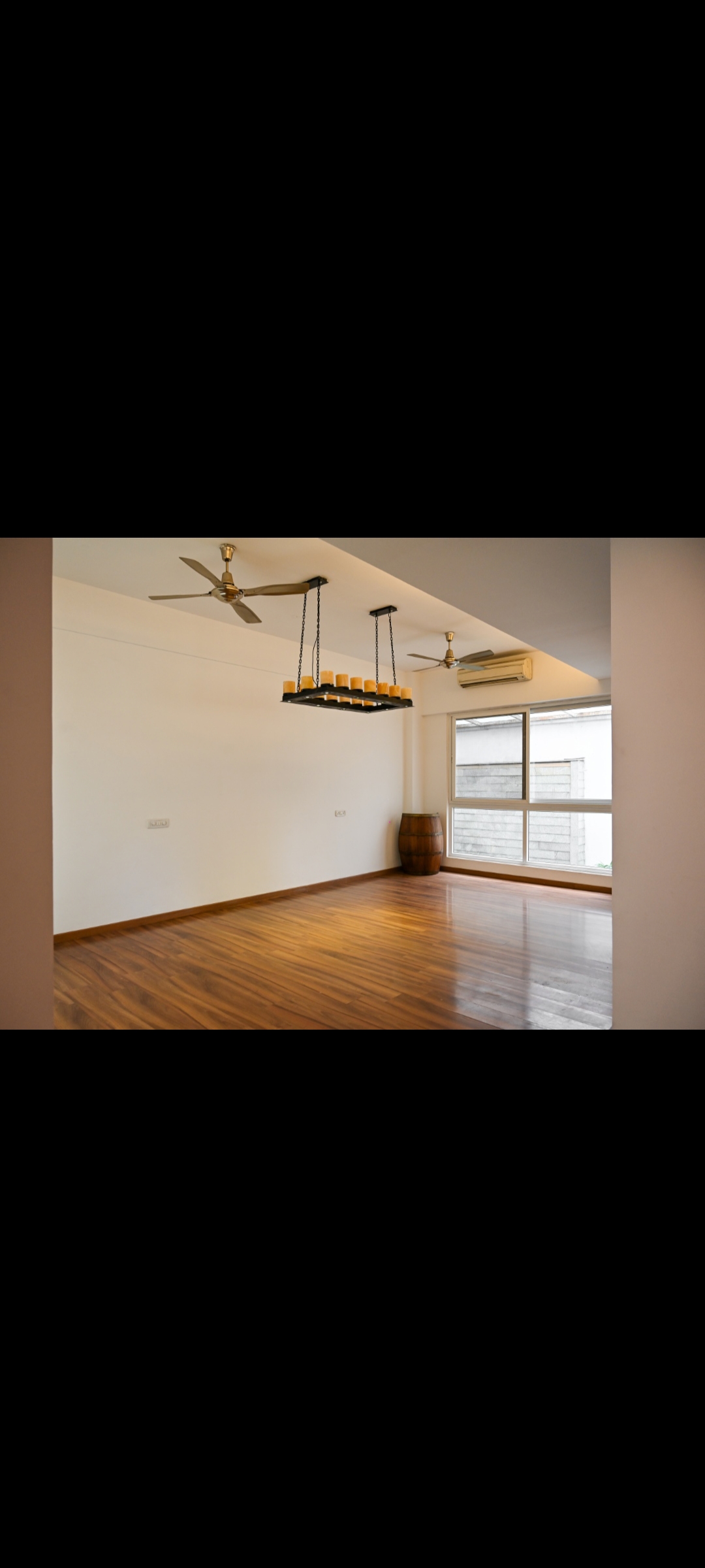 5 BHK + Servant Room 11000 Sq.Ft. Villa in Prestige Laughing Waters