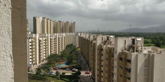 2 BHK + Pooja Room,Study Room Apartment For Rent in Lodha Palava Exotica