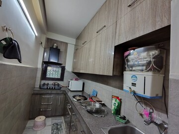 Kitchen in 2 BHK Builder Floor at Vaishali Sector 5 – for Rent