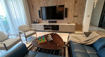 Living Room in 5 BHK Apartment at Salcon The Verandas, Sector 54 – for Rent