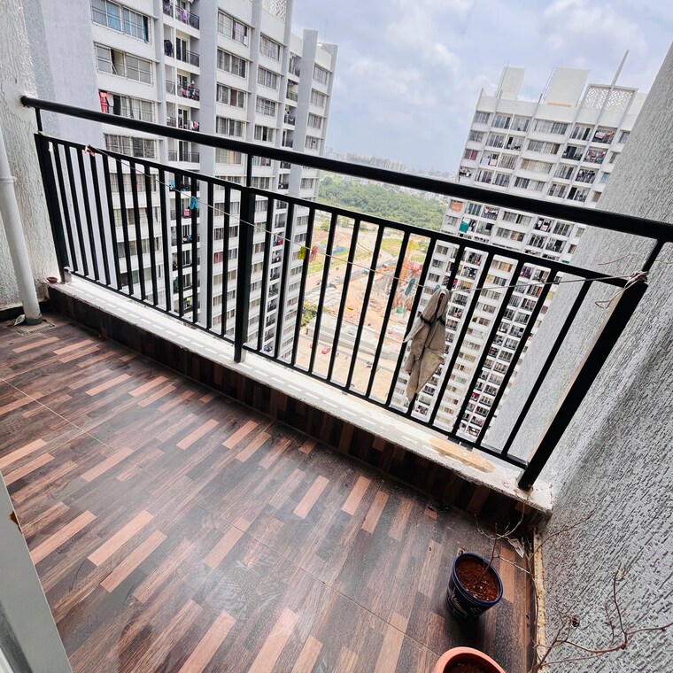 Balcony, kolte-patil-life-republic-r-10 2 Bedroom 700 Sq.Ft. Apartment In Marunji Pune 9047362