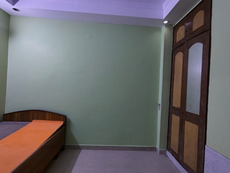 Room, shanti-plaza-vaishali 2 Bedroom 1000 Sq.Ft. Builder Floor In Vaishali Sector 4 Ghaziabad 9047359