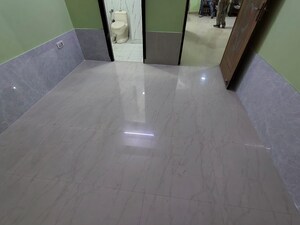 Room in 2 BHK Builder Floor at Shanti Plaza Vaishali, Vaishali Sector 4 – for Sale