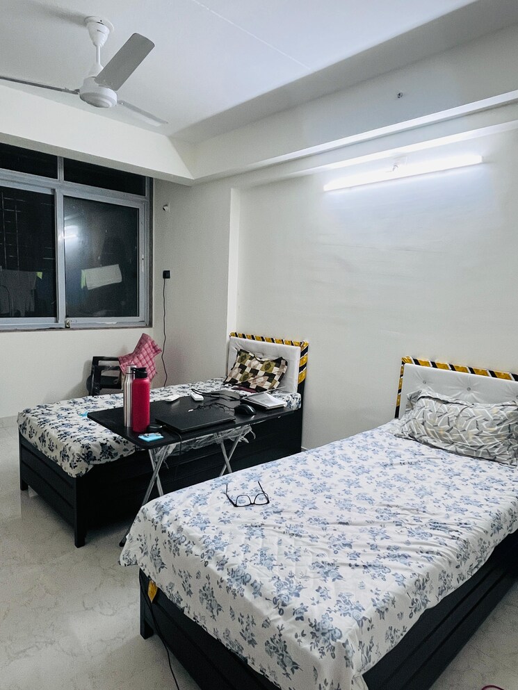 Bedroom, chandivali Pg For Boys & Girls In Chandivali 9047374