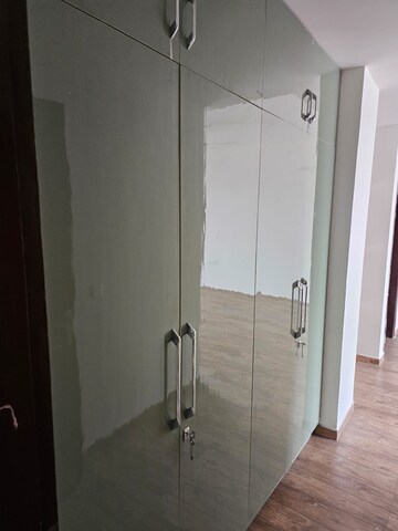 Bathroom in 3 BHK Apartment at Omaxe Royal Residency Faridabad, Sector 79 – for Rent