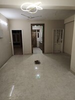 3 BHK 125 Sq.Ft. Builder Floor in RPS Palm Drive