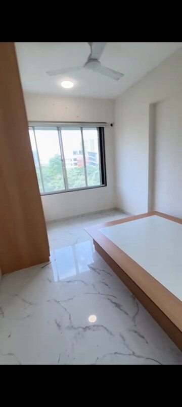 Room in 2 BHK Apartment at Shree Ashtavinayak CHS Andheri, Andheri West – for Sale