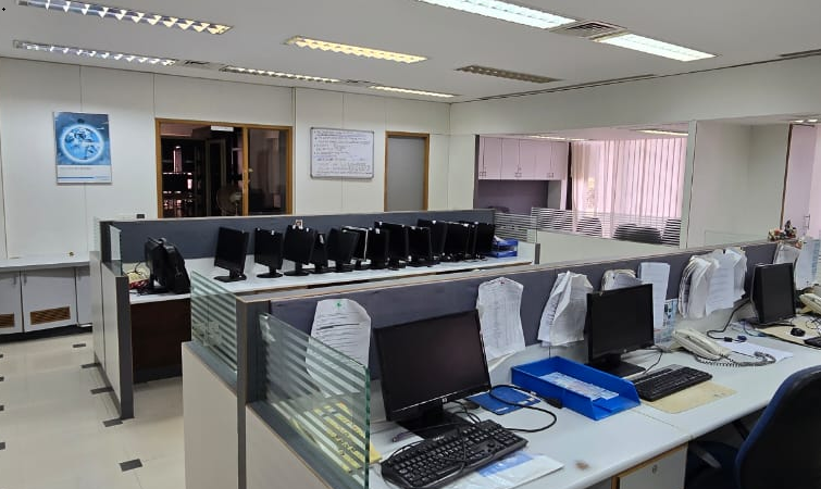 Office Space For Rent in Laxmi CHS Andheri East