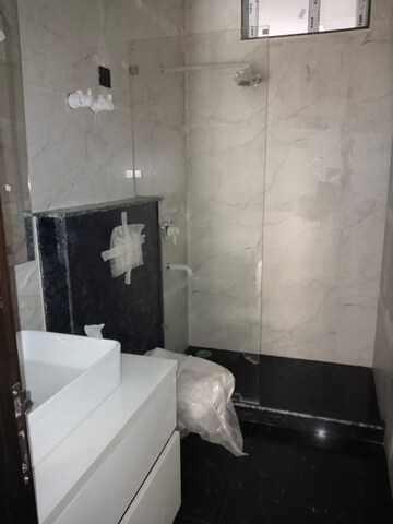 Bathroom in 3 BHK Independent House at RWA Apartments Sector 40, Sector 40 – for Rent