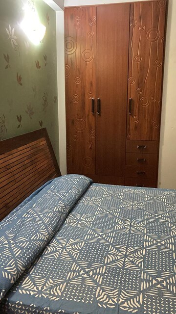 Bedroom in 3.5 BHK Apartment at ATS Green II, Sector 50 – for Rent