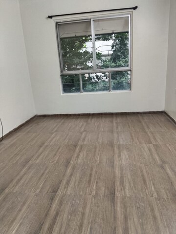 Room in 2 BHK Apartment at Nirmiti Ragdari Apartments, Aundh – for Rent