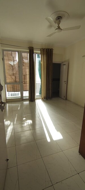 Building Lobby in 2 BHK Apartment at Vatika City, Sector 49 – for Sale