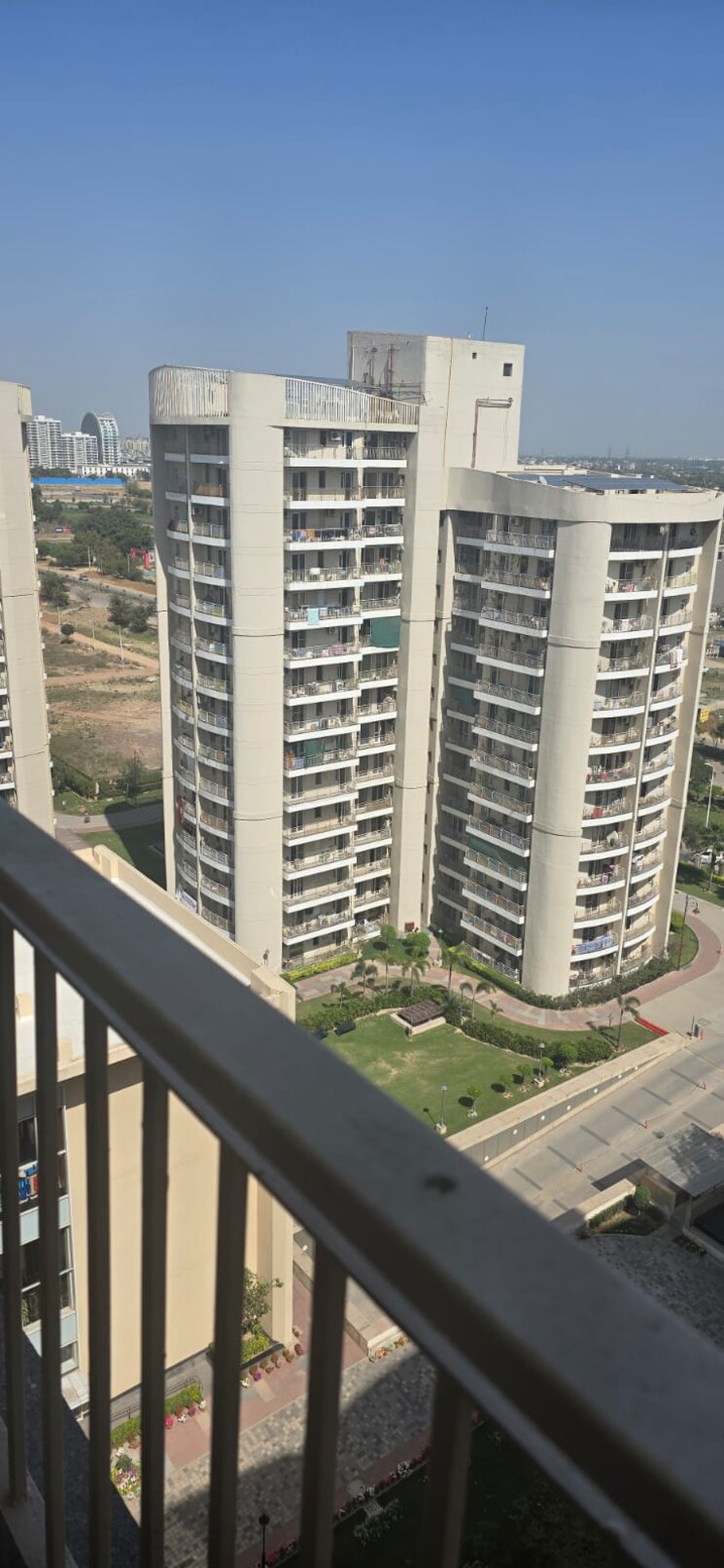 Exterior View, bptp-discovery-park 2 Bedroom 1120 Sq.Ft. Apartment In Sector 80 Faridabad 9047444