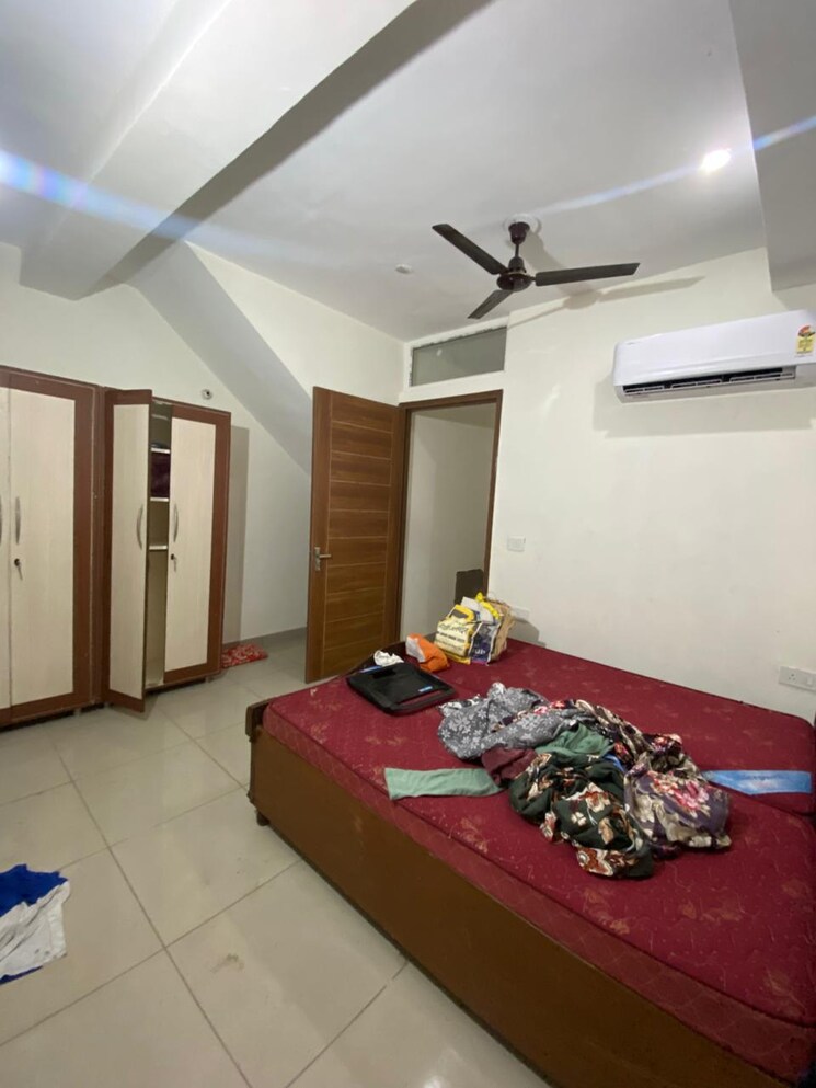 Bedroom, ambala highway 2 Bedroom 100 Sq.Yd. Apartment In Ambala Highway Zirakpur 9047494