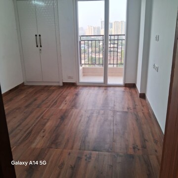 Room in 2 BHK Apartment at Ace Divino, Sector 1 Greater Noida – for Rent