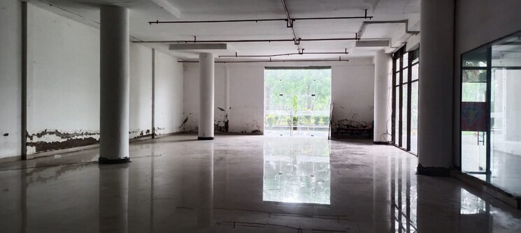undefined, galaxy-diamond-plaza Commercial Shop 315 Sq.Ft. In Sector 4 Greater Noida Greater Noida 9047550