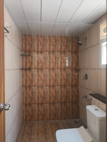 Bathroom in 2 BHK Apartment at Prestige Finsbury Park Hyde, Bagaluru – for Rent