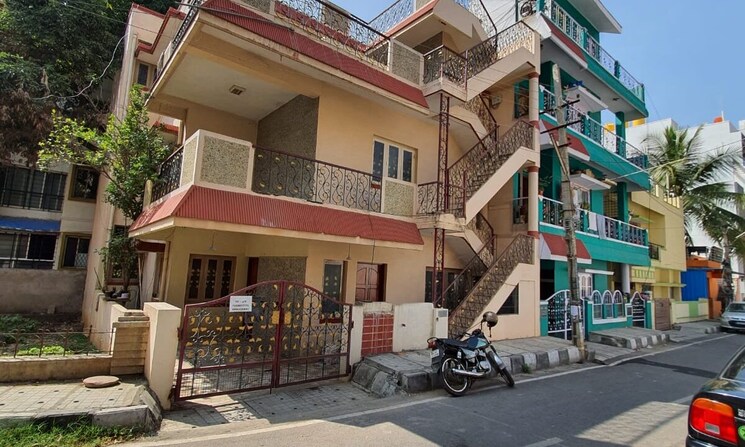 Exterior View, hbr layout 6 Bedroom 3000 Sq.Ft. Independent House In Hbr Layout Bangalore 9047544