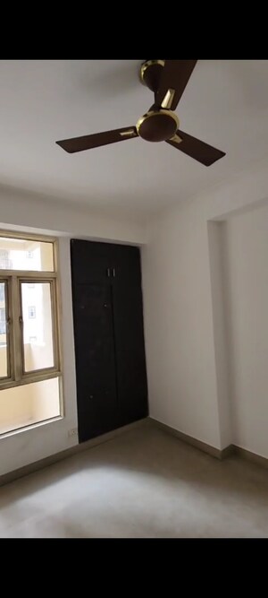 Room in 2 BHK Apartment at GH-7 Crossings Republik, Vijay Nagar – for Sale