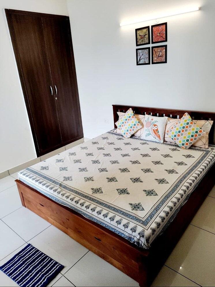 Bedroom, sector 77 1 Bedroom 750 Sq.Ft. Apartment In Sector 77 Noida 9047569