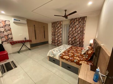 Bedroom in 3 BHK Apartment at Kakkanad – for Sale