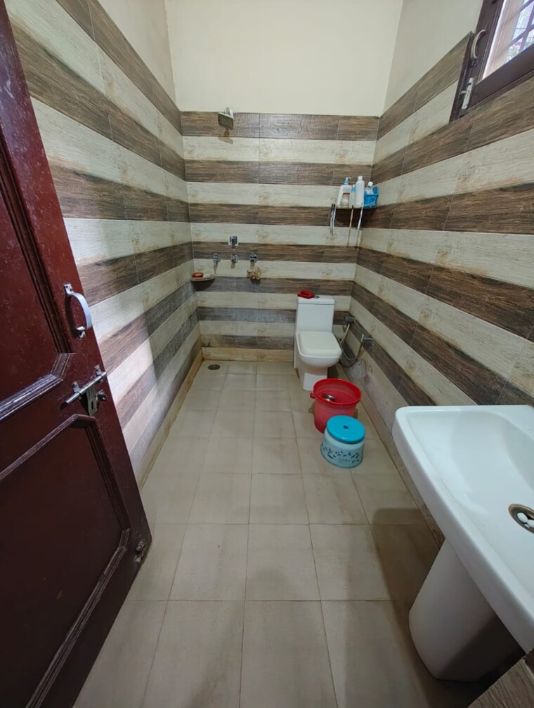 Kitchen, nayagaon 2 Bedroom 180 Sq.Yd. Independent House In Nayagaon Chandigarh 9047591