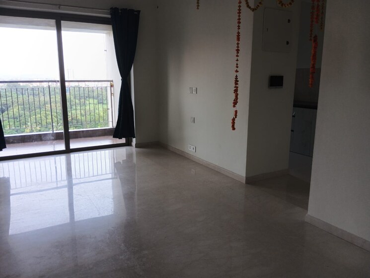 Room, kalpataru-paramount 2 Bedroom 527 Sq.Ft. Apartment In Kapur Bawdi Thane 9047597