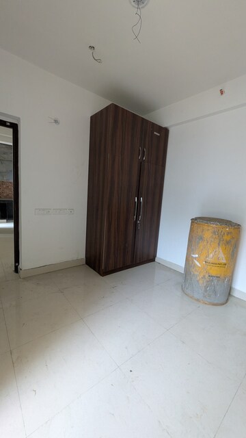 Room in 2 BHK Apartment at Aditya Park Town, Mahurali – for Sale