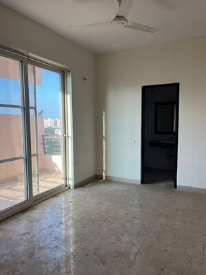 Room in 3 BHK Apartment at Puri Pranayam, Sector 82 – for Sale