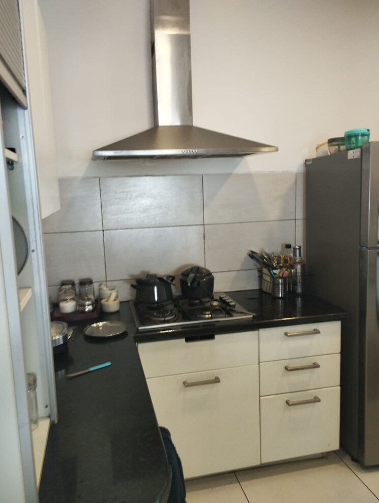 Kitchen, ireo-the-grand-arch 3 Bedroom 2164 Sq.Ft. Apartment In Sector 58 Gurgaon 9047623