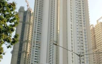 3 BHK Apartment For Sale in Shapoorji Pallonji Epsilon, Kandivali East