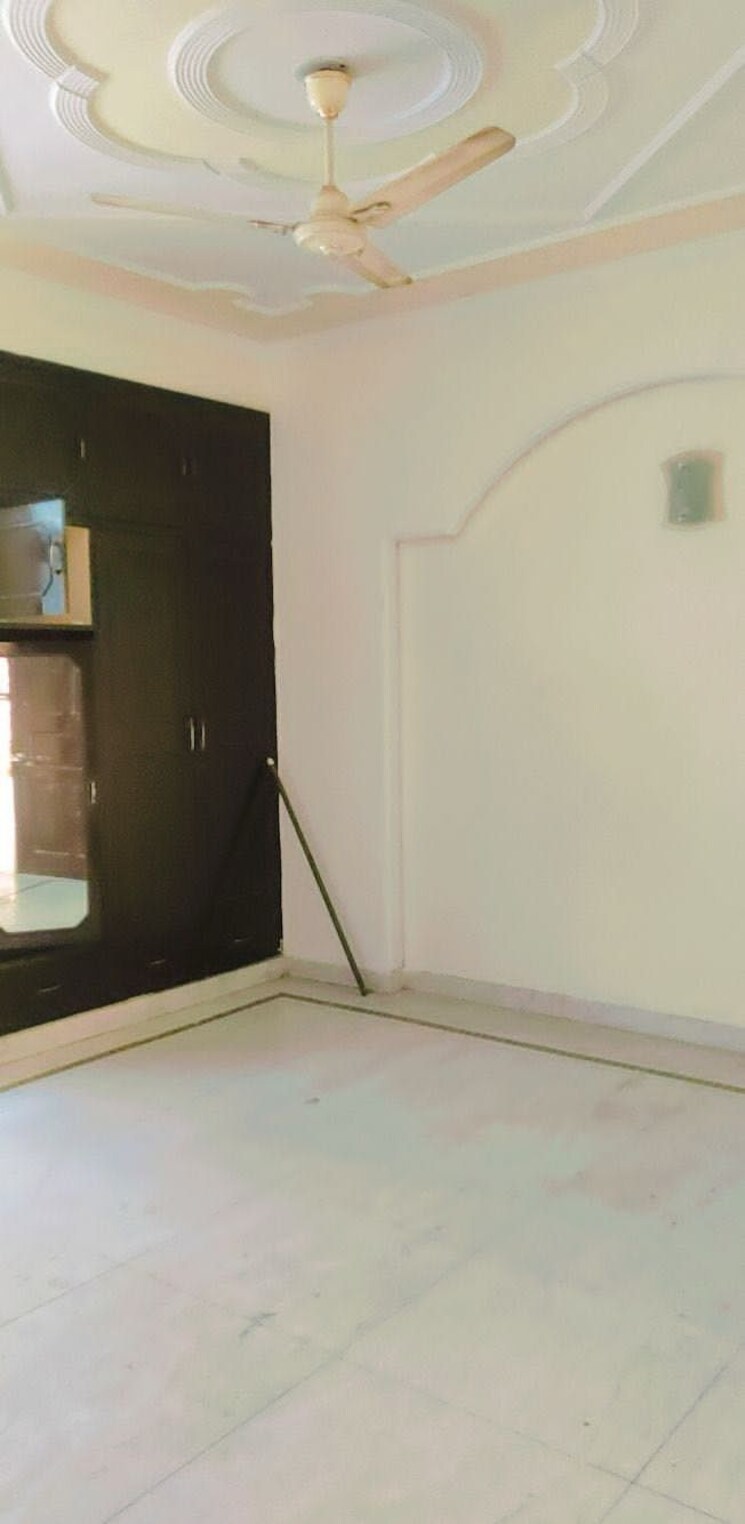 Room, rwa-apartments-sector-41 3 Bedroom 1800 Sq.Ft. Builder Floor In Sector 41 Noida 9047706