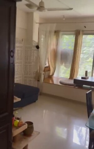 2.5 BHK Apartment For Sale in Kinara Apartments, Andheri West