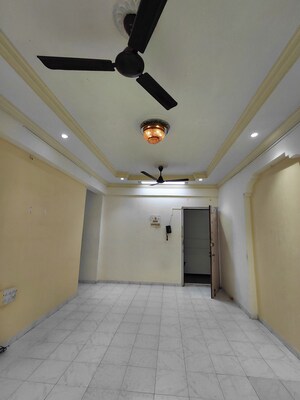 1 BHK Apartment For Rent in Link Plaza Malad, Malad West