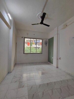 Building Lobby in 1 BHK Apartment at Link Plaza Malad, Malad West – for Rent